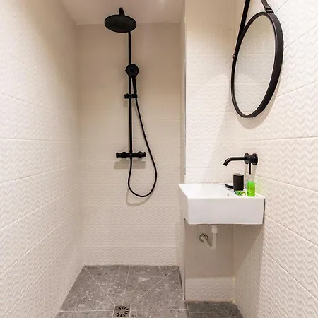 Apartment Charming - 1bd - 6p - Near Eiffel Tower *